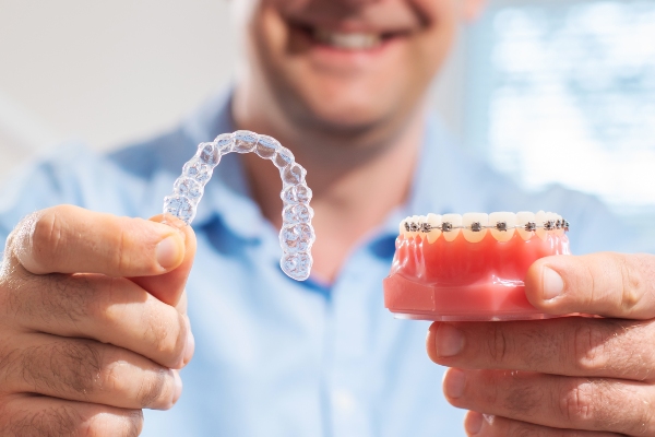 Invisalign Vs  Traditional Braces: Which Is Right For You?